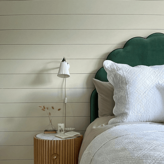 @crack_the_shutters Shiplap Bedroom Panelling Kit