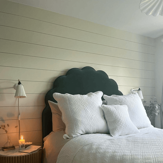 @crack_the_shutters Shiplap Bedroom Panelling Kit